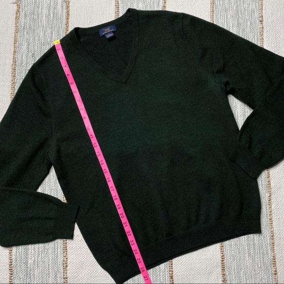 346 Brooks Brothers Pine Green V-Neck Wool Sweater - Picture 5 of 8